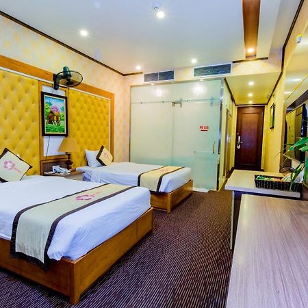 Hoa Dao Hotel Hoa Binh Exterior photo